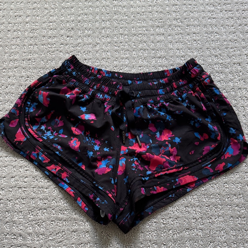 Lululemon Black Floral Print Athletic Shorts